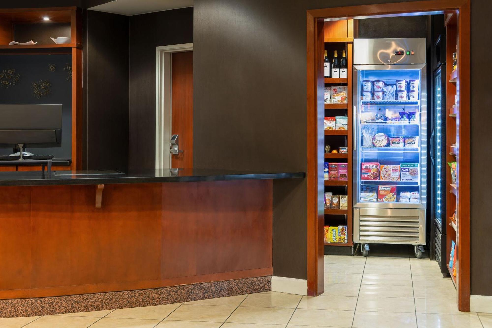 Hotel Courtyard By Marriott Ontario Rancho Cucamonga Exterior foto