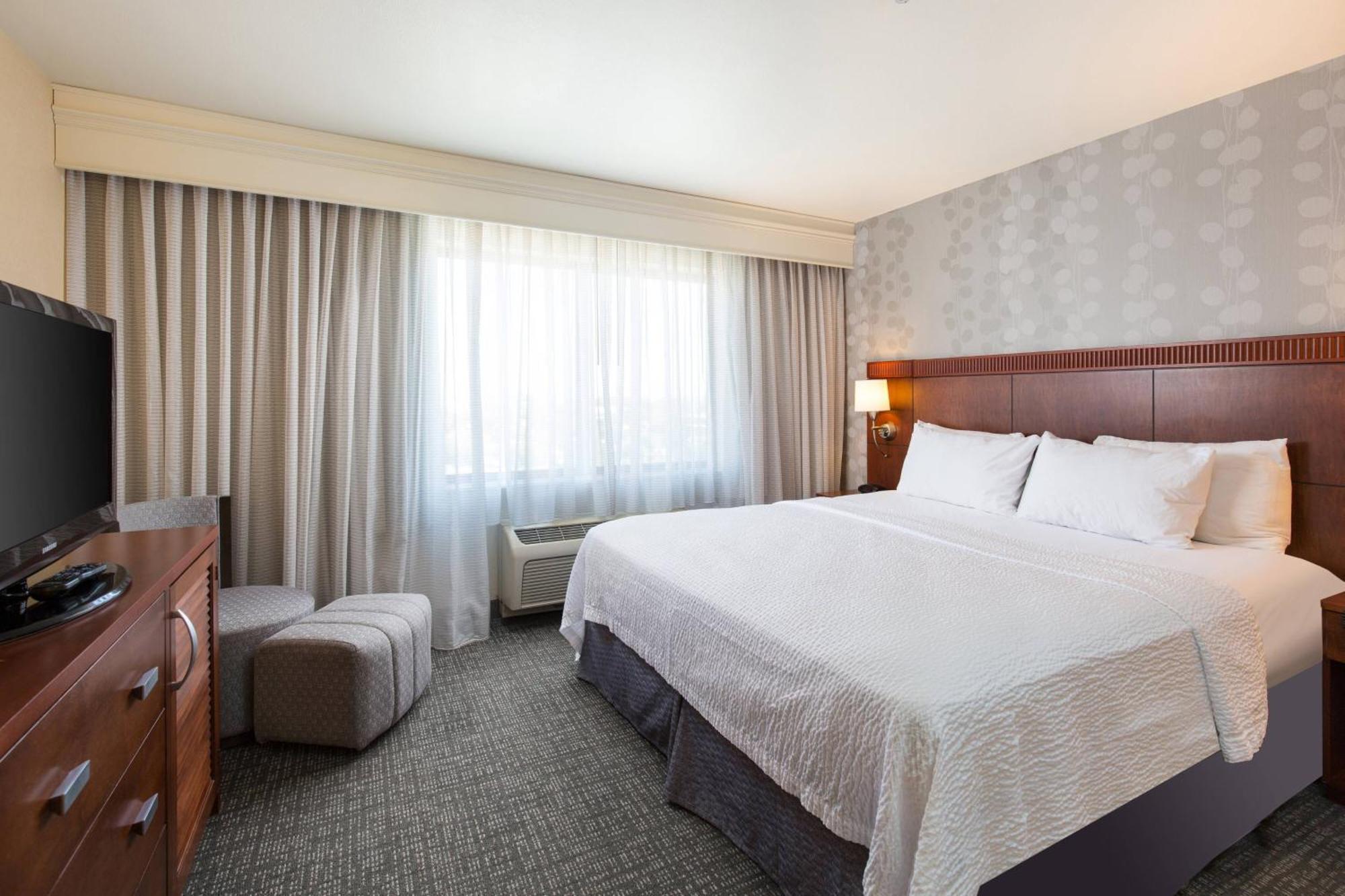 Hotel Courtyard By Marriott Ontario Rancho Cucamonga Exterior foto