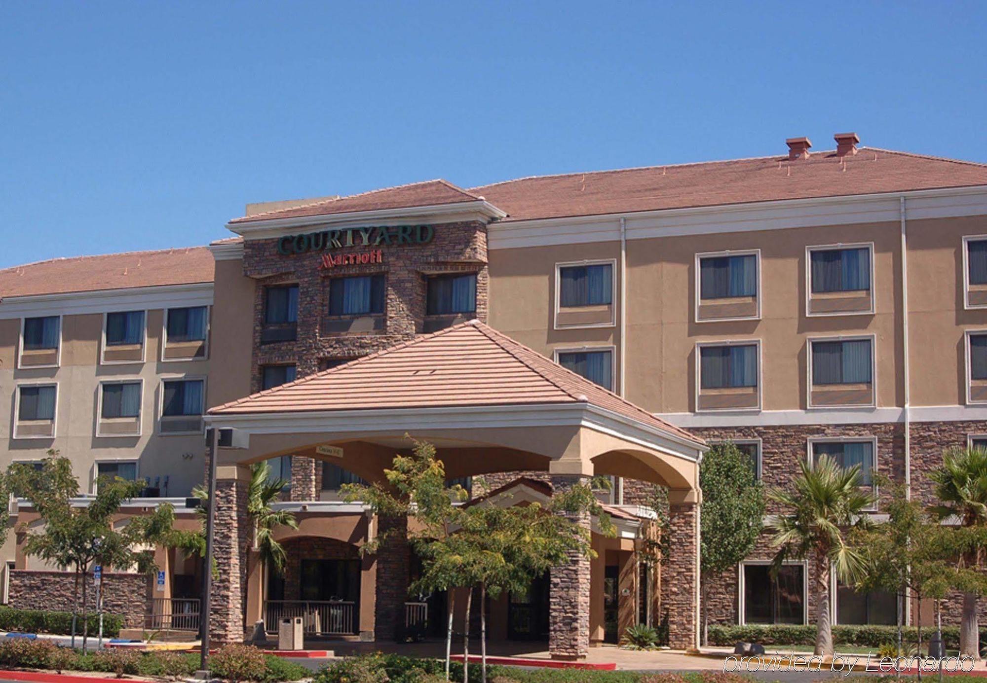 Hotel Courtyard By Marriott Ontario Rancho Cucamonga Exterior foto